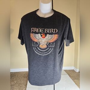 Lynard Skynyrd Free Bird Inspired Short Sleeve Graphic Tee Size Small**